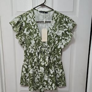 Lokesaidi Green Floral Flutter Sleeve Blouse